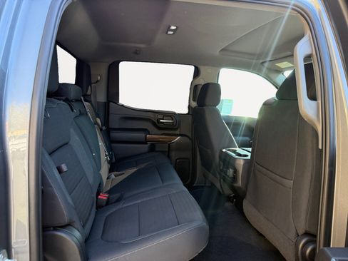 Used 2021 Chevrolet Silverado 1500 LT Trail Boss w/ Bed Protection Package AWD/4WD image 18