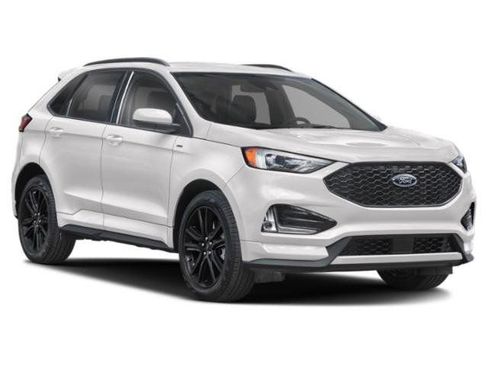 Used 2024 Ford Edge SEL image 43