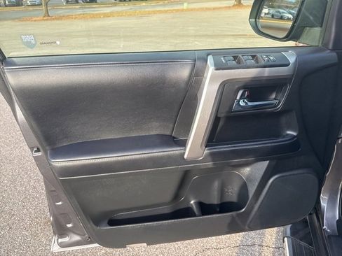 Used 2023 Toyota 4Runner SR5 Premium image 14