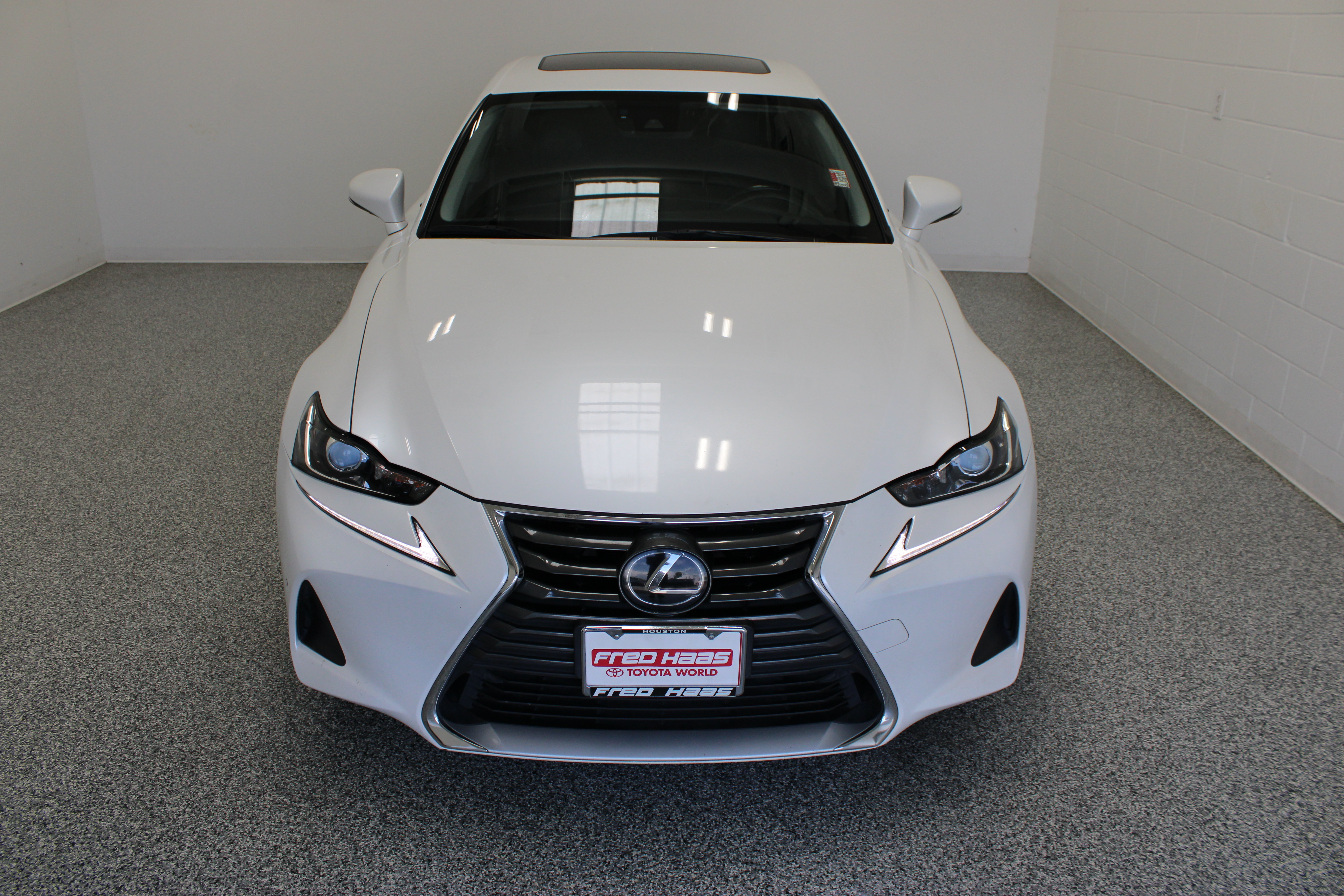Used 2019 Lexus IS 300 w/ Premium Package RWD image 3
