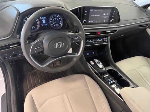 Used 2023 Hyundai Sonata SE FWD image 11