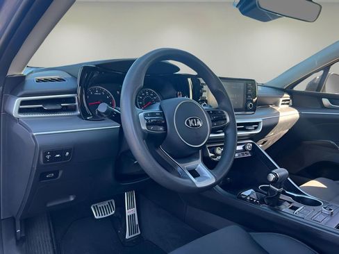 Used 2021 Kia K5 LXS image 18