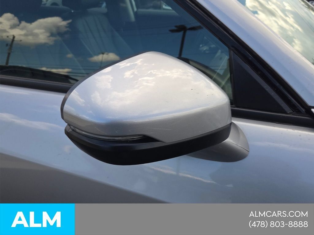 Used 2025 Acura ADX FWD image 13
