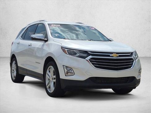 Used 2019 Chevrolet Equinox Premier FWD image 3