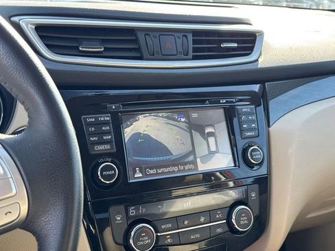 Used 2016 Nissan Rogue SL w/ SL Premium Package AWD/4WD image 20