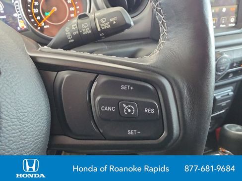 Used 2021 Jeep Wrangler Unlimited Sport AWD/4WD image 23
