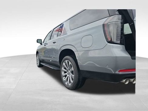 New 2026 Chevrolet Suburban Premier w/ Sun And Tow Package image 13