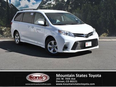 Certified 2018 Toyota Sienna LE