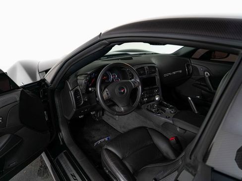 Used 2009 Chevrolet Corvette ZR1 w/ Preferred Equipment Group image 17