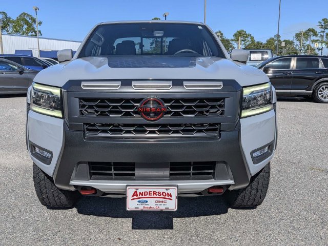 Used 2025 Nissan Frontier PRO-4X w/ Pro Premium Package AWD/4WD image 7