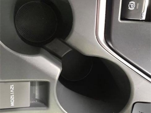 Certified 2025 Subaru Crosstrek 2.0i Premium image 28