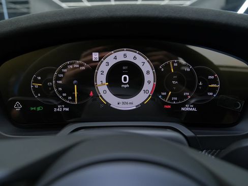 Used 2026 Porsche 911 GT3 RWD image 59