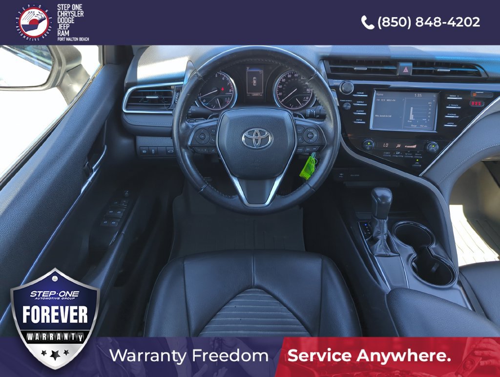 Used 2018 Toyota Camry SE FWD image 13