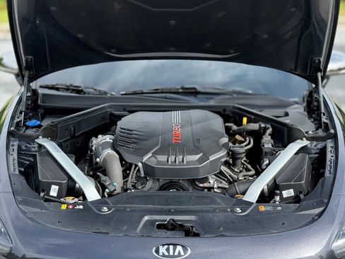 Used 2019 Kia Stinger GT2 AWD/4WD image 50