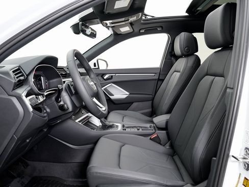 New 2025 Audi Q3 2.0T Premium image 6