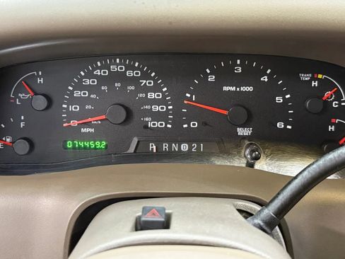Used 2002 Ford F350 2WD SuperCab DRW Super Duty image 20