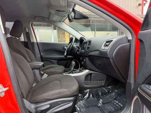 Used 2021 Jeep Compass Sport w/ Cold Weather Group image 22