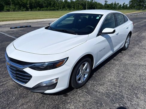 Used 2024 Chevrolet Malibu LS FWD image 14