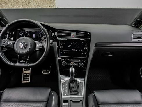 Used 2019 Volkswagen Golf R 4-Door AWD/4WD image 20