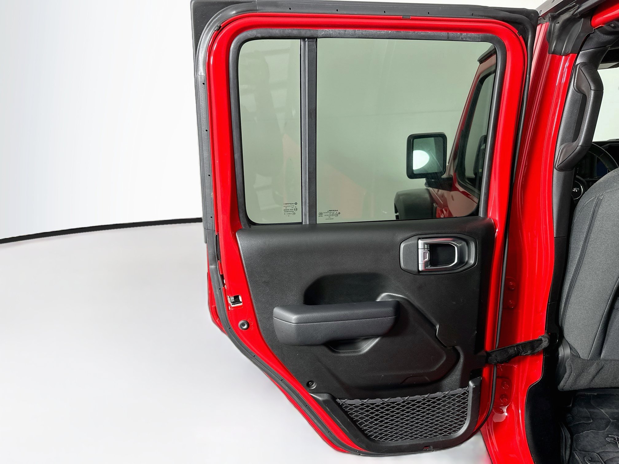 Used 2024 Jeep Wrangler Unlimited Sport AWD/4WD image 24