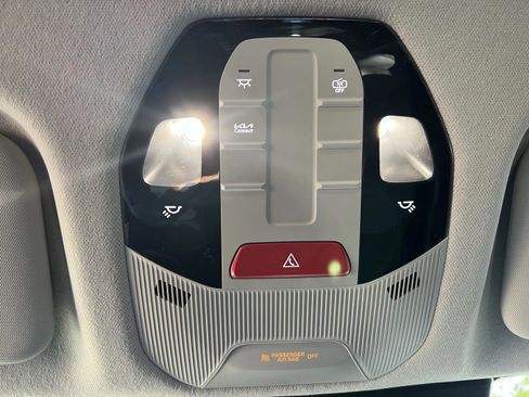 Used 2025 Kia K4 FWD image 22