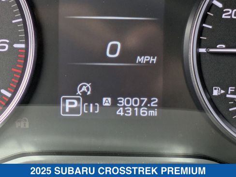 Certified 2025 Subaru Crosstrek 2.0i Premium image 20