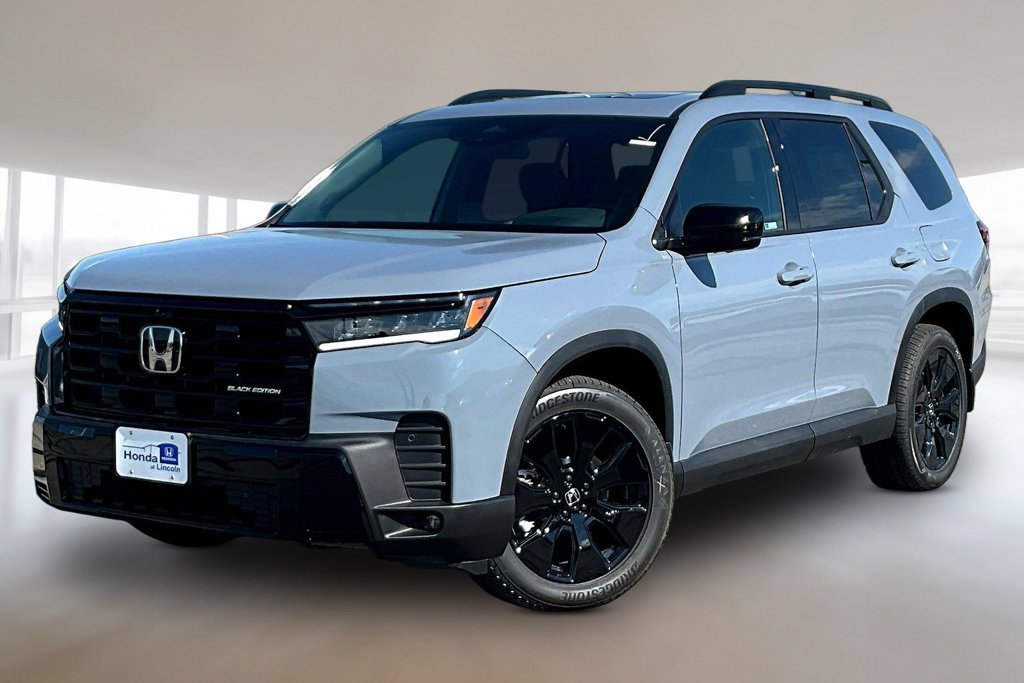 New 2026 Honda Pilot Black Edition image 1