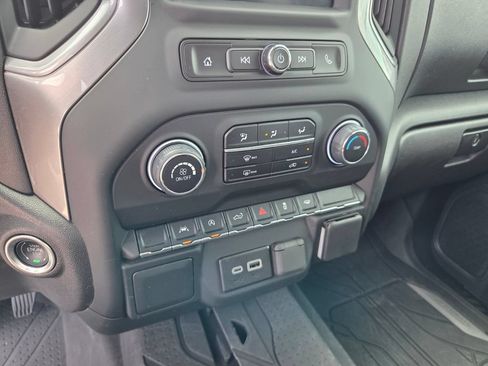Used 2024 Chevrolet Silverado 1500 Custom w/ LPO, Dark Essentials Package RWD image 27