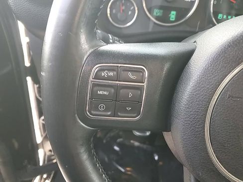 Used 2015 Jeep Wrangler Unlimited Sahara w/ Connectivity Group image 16