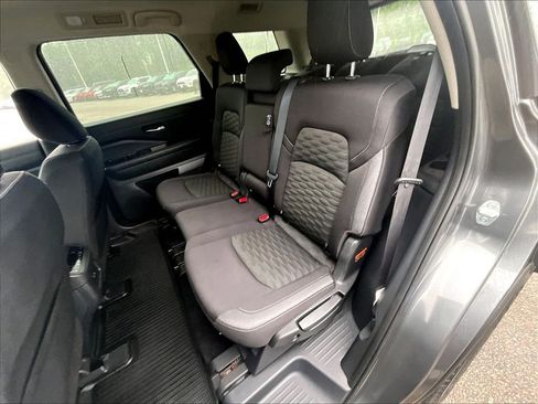 Used 2022 Nissan Pathfinder S AWD/4WD image 15