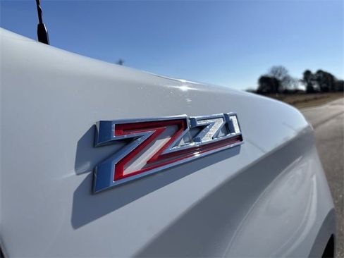 Used 2023 Chevrolet Silverado 1500 LTZ w/ LTZ Premium Package image 27