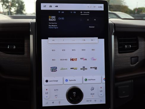 Used 2024 Ford Expedition Limited image 20