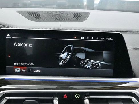 Used 2023 BMW X5 xDrive40i w/ Premium Package image 12
