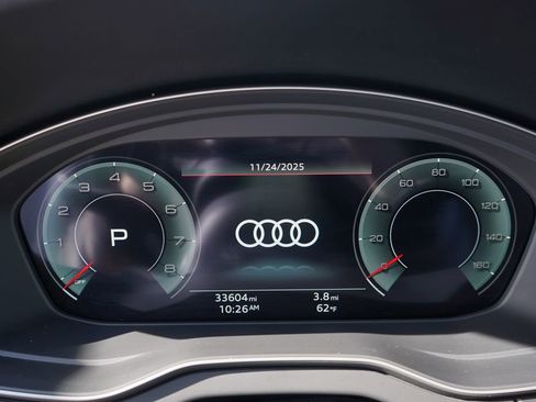 Used 2023 Audi Q5 2.0T Prestige w/ Prestige Package image 10