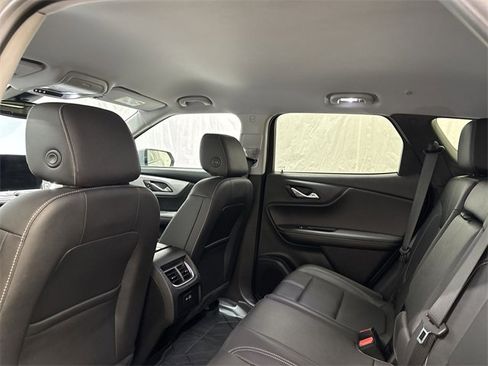 Used 2023 Chevrolet Blazer LT image 13