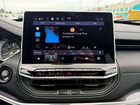 Used 2026 Jeep Compass Latitude w/ Quick Order Package 29K image 17