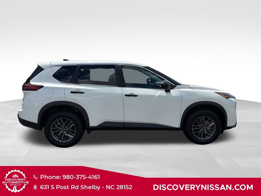 Certified 2024 Nissan Rogue S AWD/4WD image 5