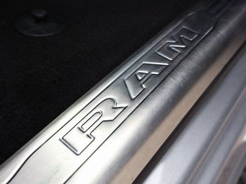 Used 2022 RAM 2500 Laramie AWD/4WD image 52