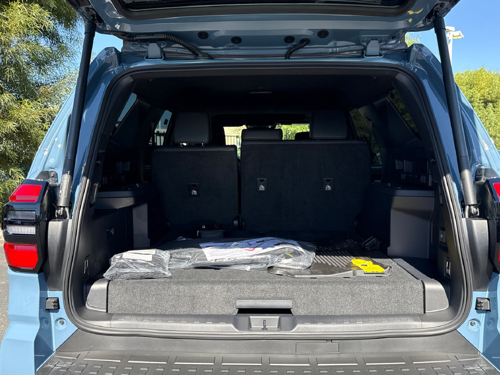 New 2026 Toyota 4Runner TRD Off-Road Premium AWD/4WD image 10