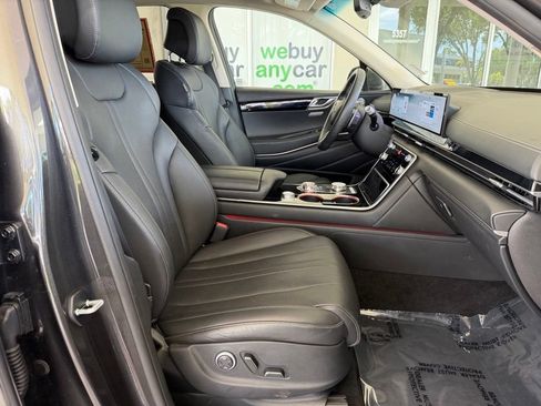 Used 2025 Genesis GV80 2.5T Standard AWD/4WD image 23