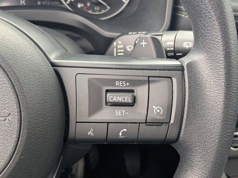 Used 2023 Nissan Rogue S FWD image 24