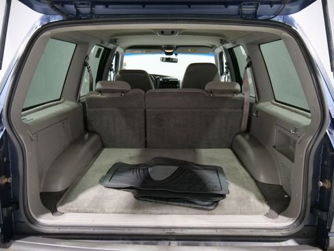 Used 1999 Ford Explorer XLT image 9