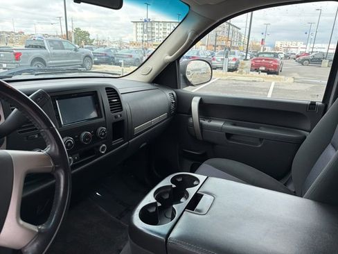 Used 2011 Chevrolet Silverado 1500 LT image 10