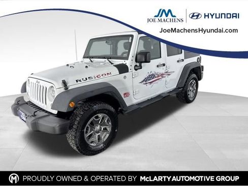 Used 2017 Jeep Wrangler Unlimited Rubicon AWD/4WD image 2