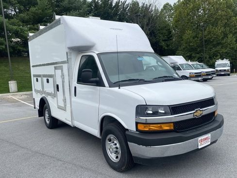 New 2025 Chevrolet Express 3500 w/ Power Convenience Package image 2