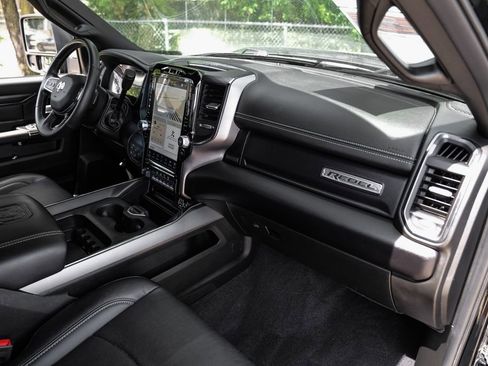 Used 2024 RAM 2500 Rebel AWD/4WD image 23