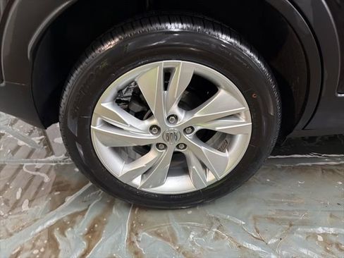 Used 2024 Buick Encore GX Preferred image 26