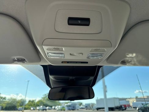 Used 2025 Ford Transit 250 Low Roof w/ Exterior Upgrade Package RWD image 26