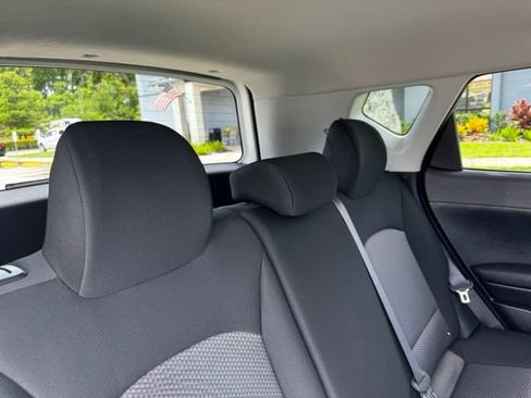Used 2025 Kia Soul LX w/ LX Technology Package FWD image 17
