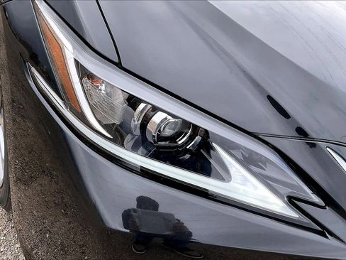 Certified 2025 Lexus ES 350 image 26